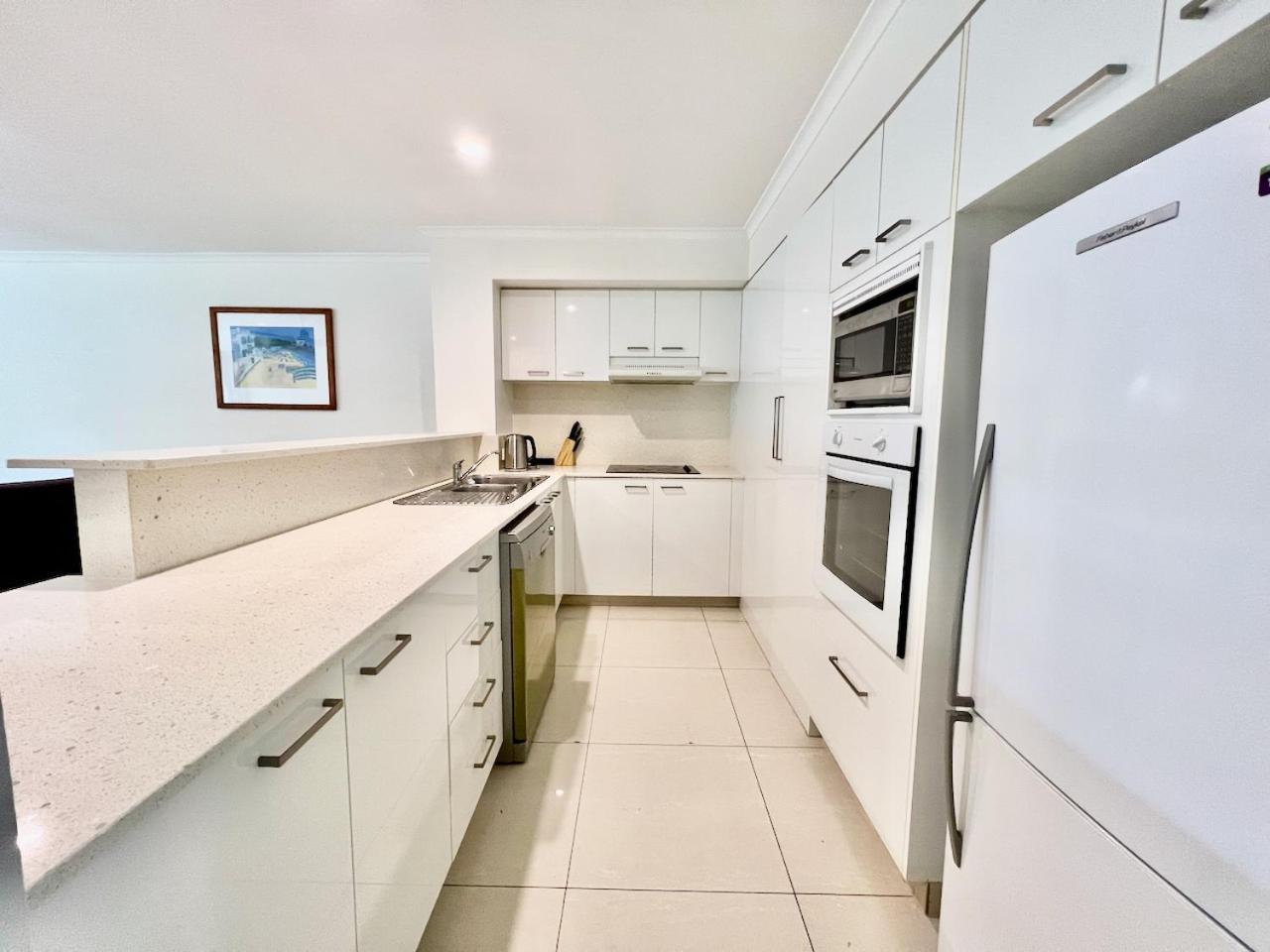 Apartment Poolside Villa, Direct Access #45
