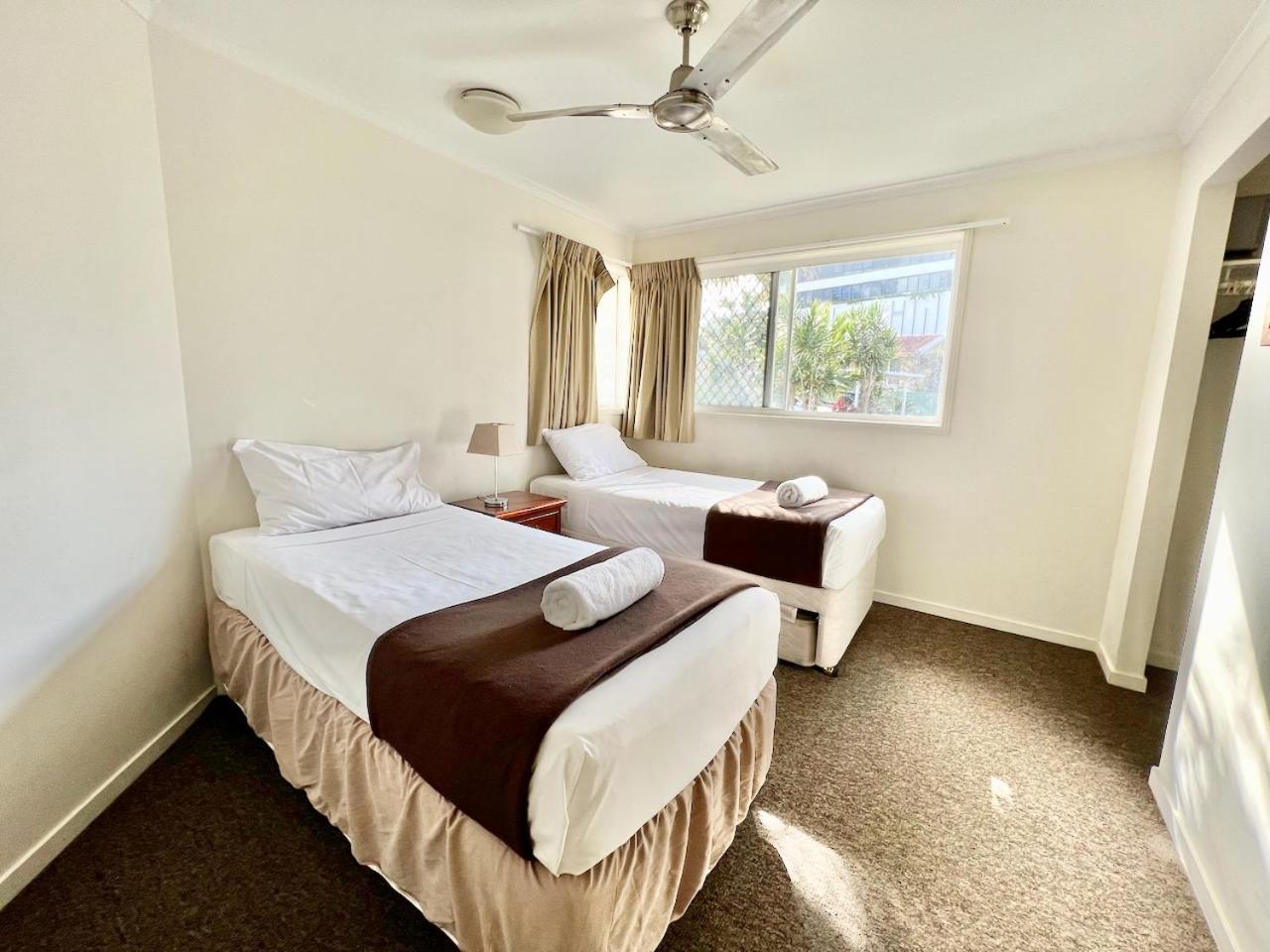 Poolside Villa, Direct Access #45 Apartment *